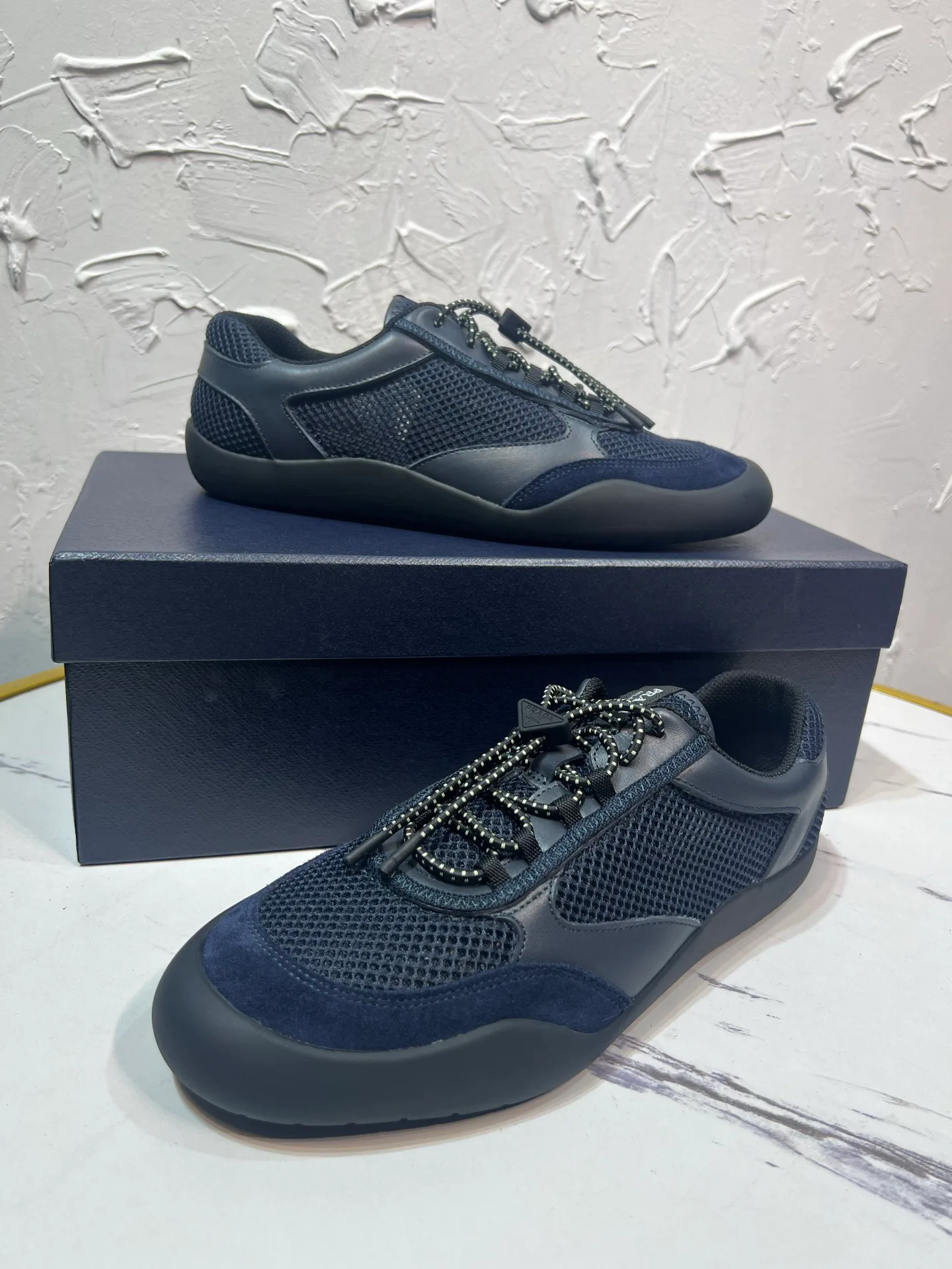 Кроссовки Мужские Prada 19570730