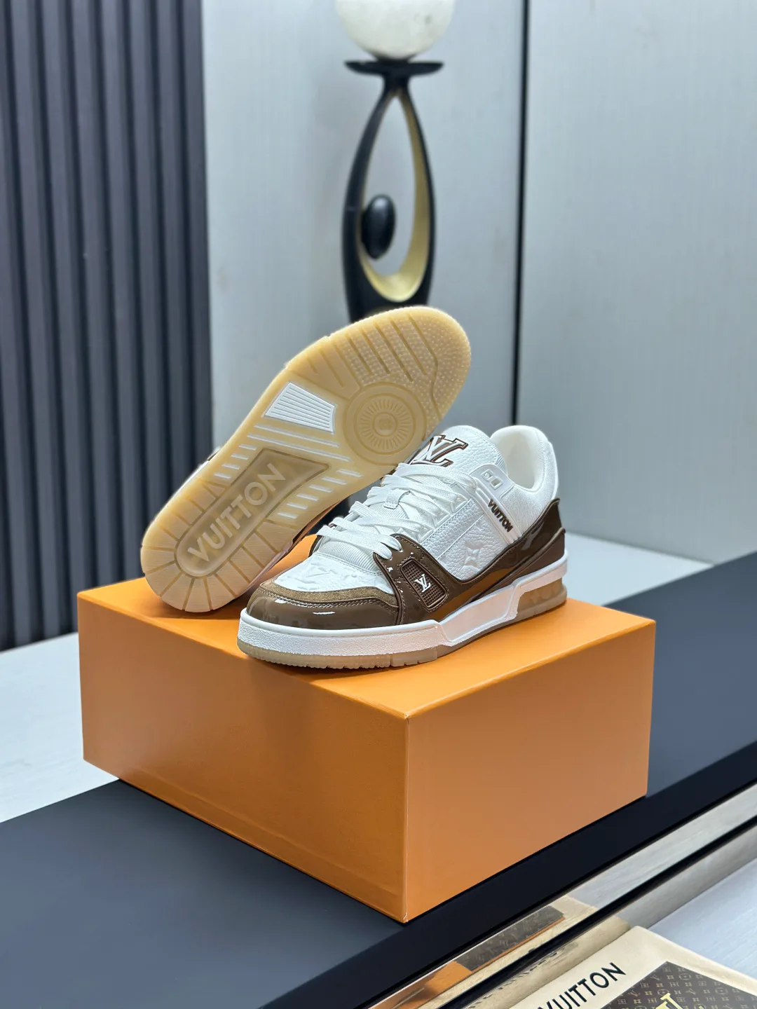 Кроссовки Женские Louis Vuitton 4635102