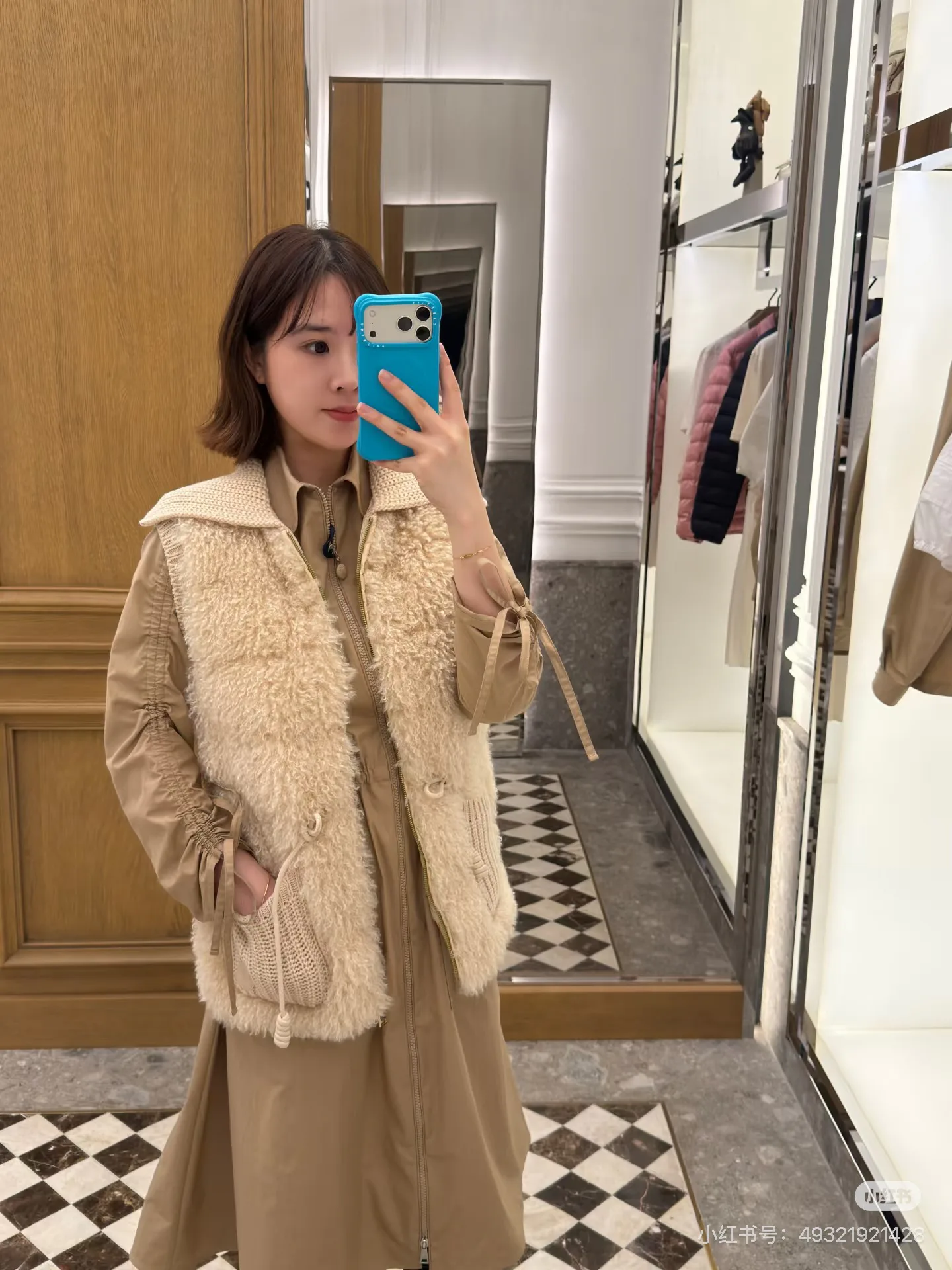 Жилеты Женские Moncler 18962960