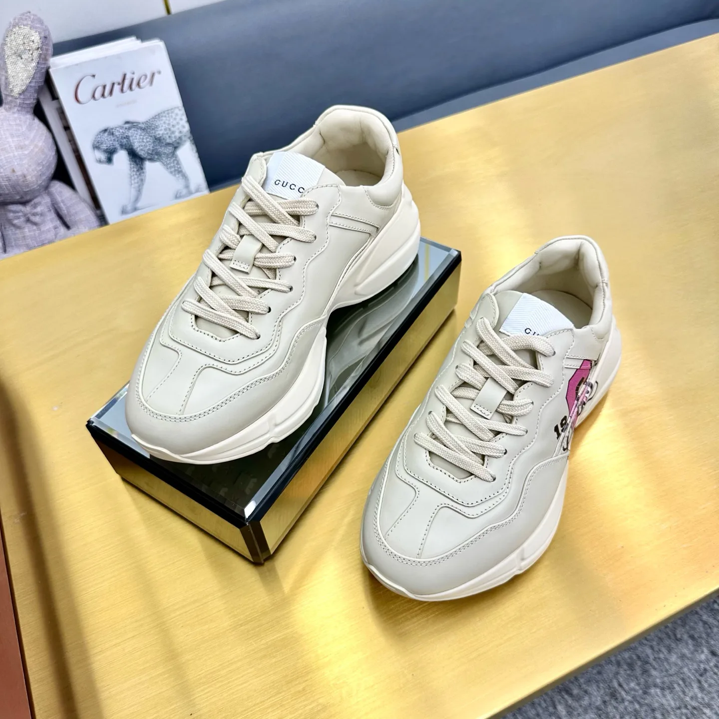 Кроссовки Женские Gucci 4931991