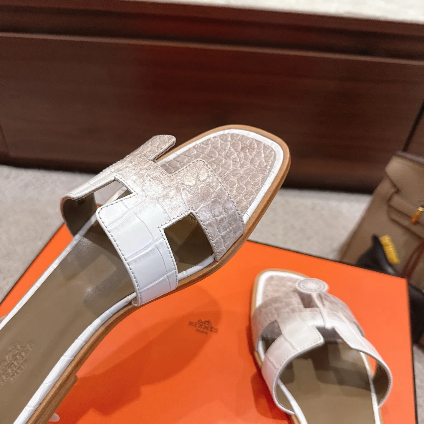Шлепанцы Женские Hermes 17480668
