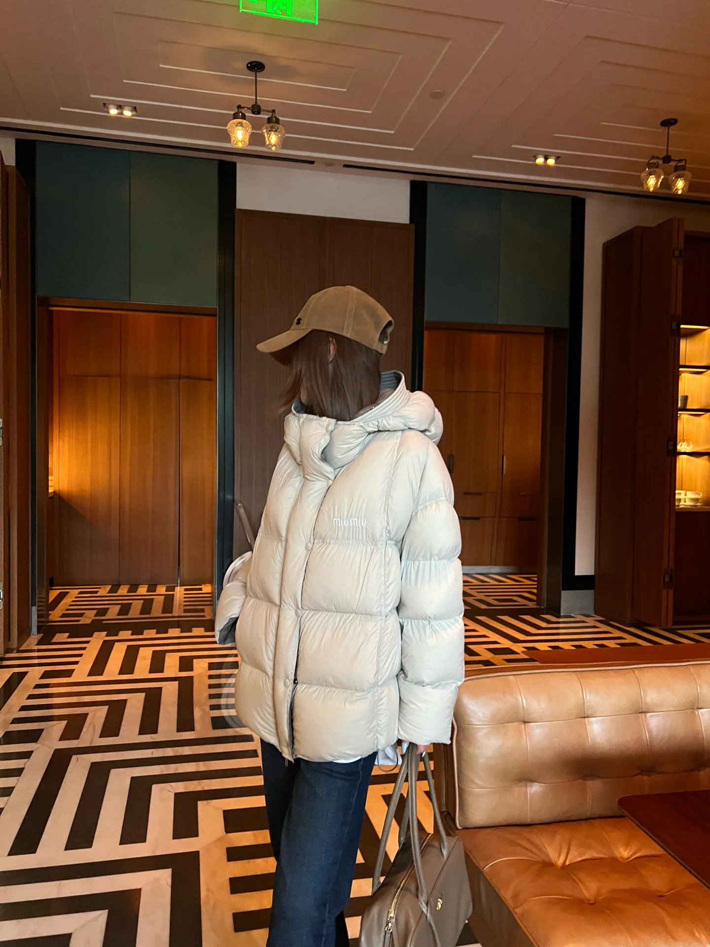 Куртки И Пуховики Женские Miu Miu 18710738