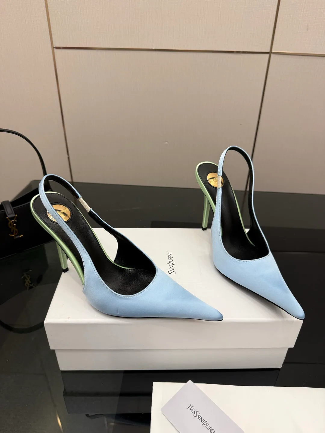 Босоножки Женские Saint Laurent 11409926