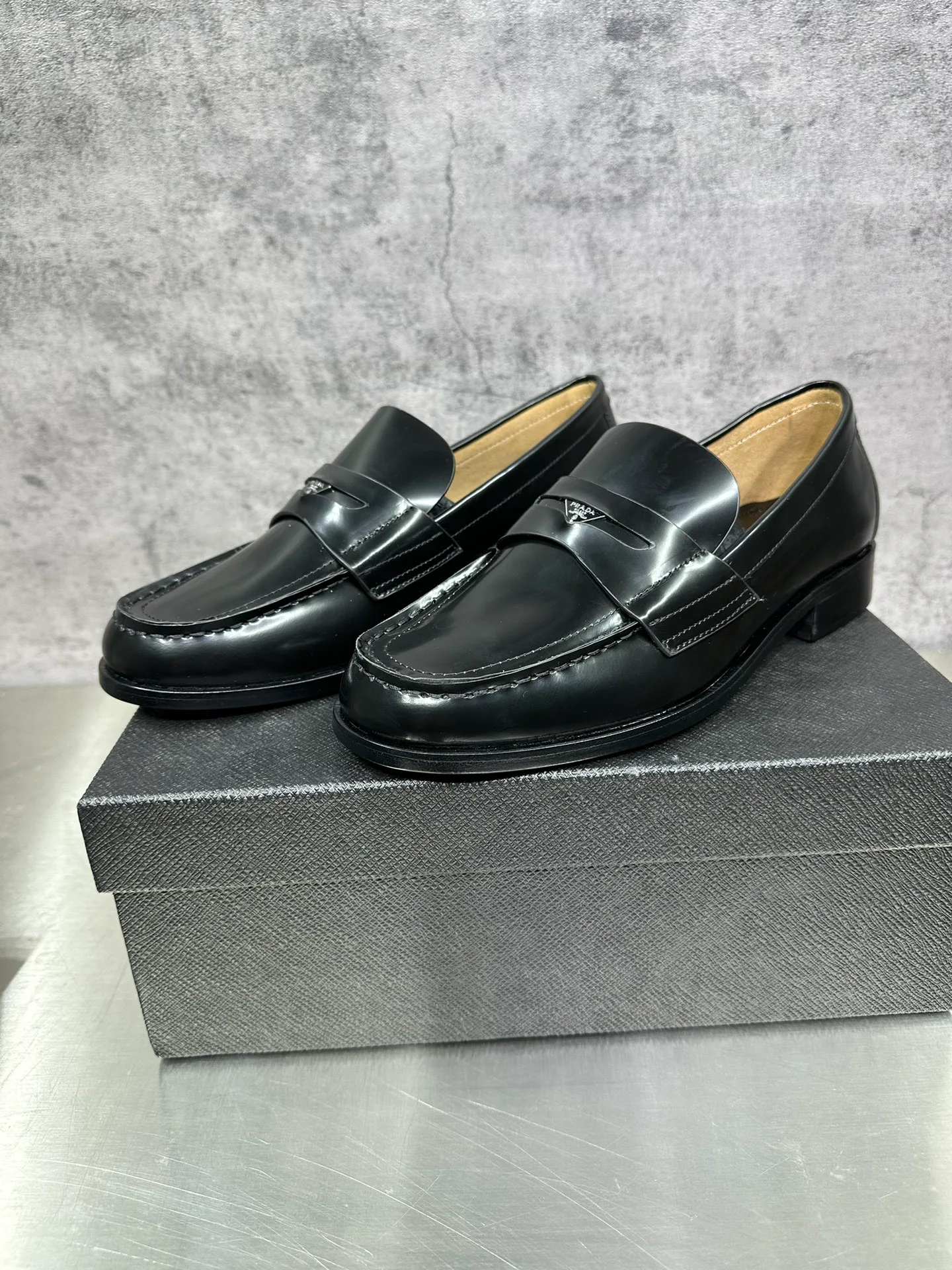 Лоферы И Туфли Мужские Prada 19687861