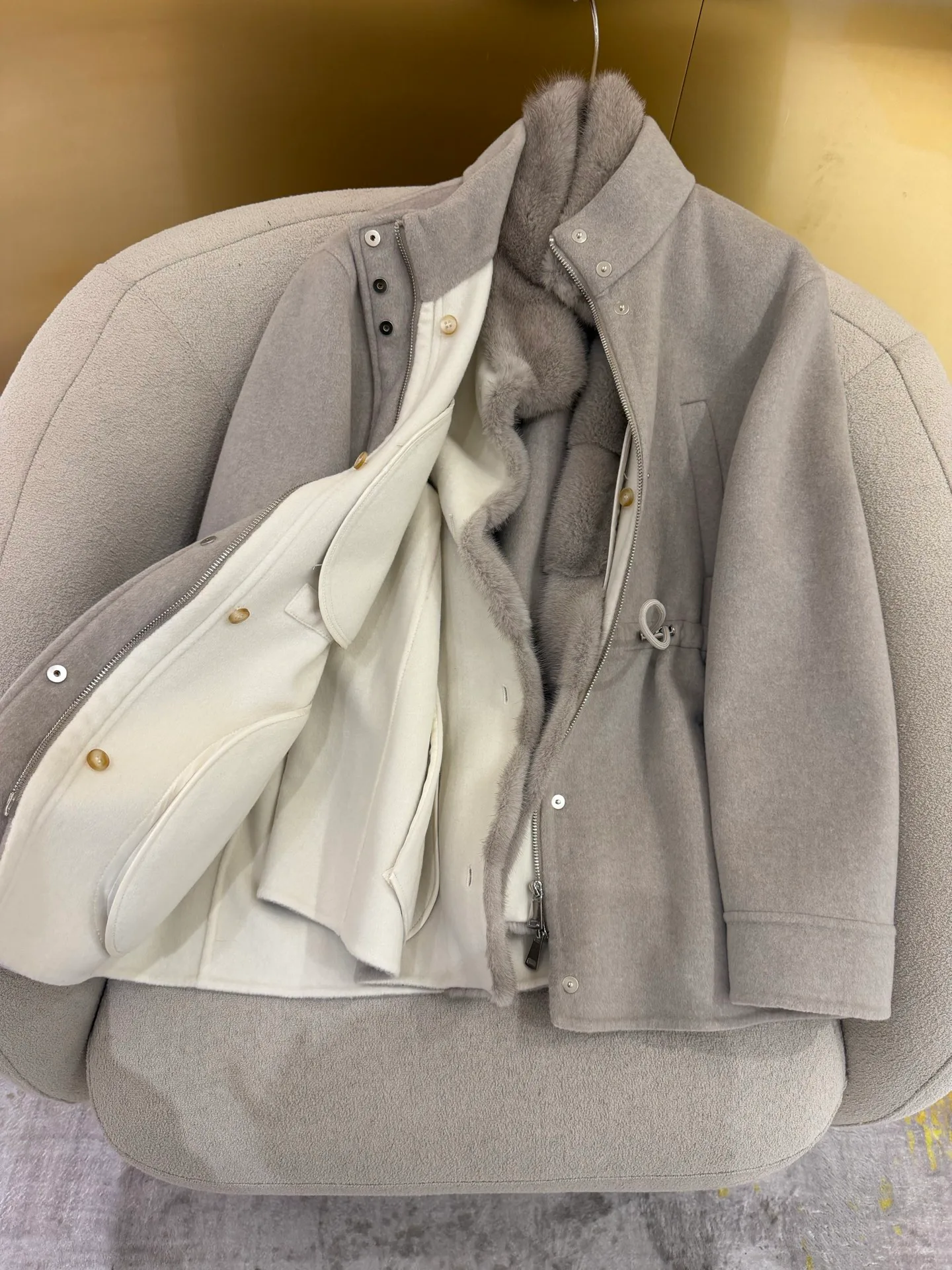 Пальто Женские Loro Piana 18734805