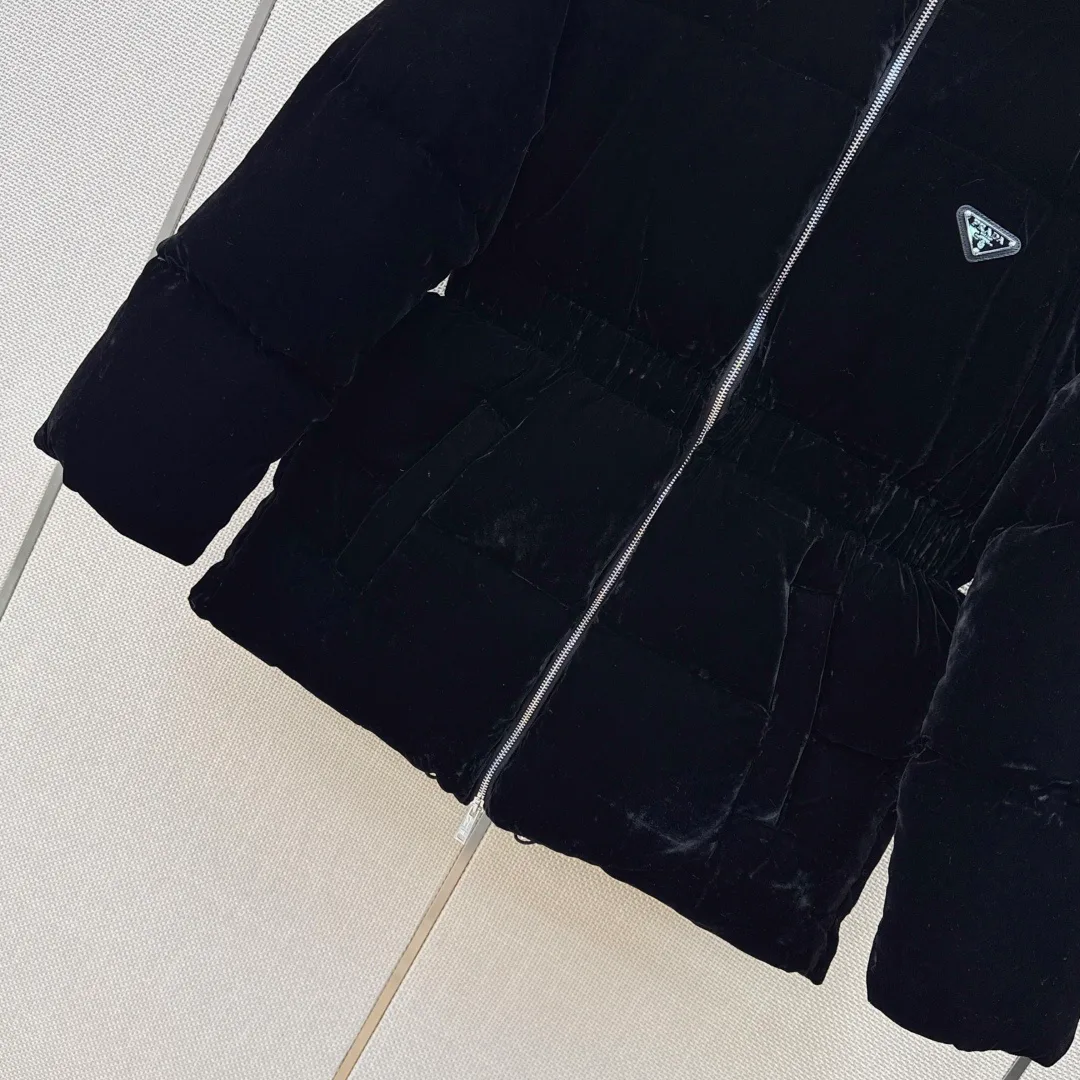 Куртки И Пуховики Женские Prada 18605807