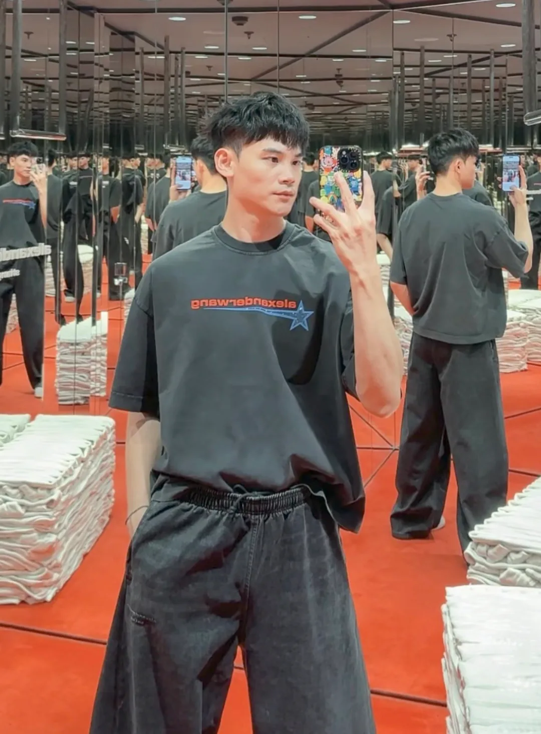 Футболки Мужские Alexander Wang 11918504