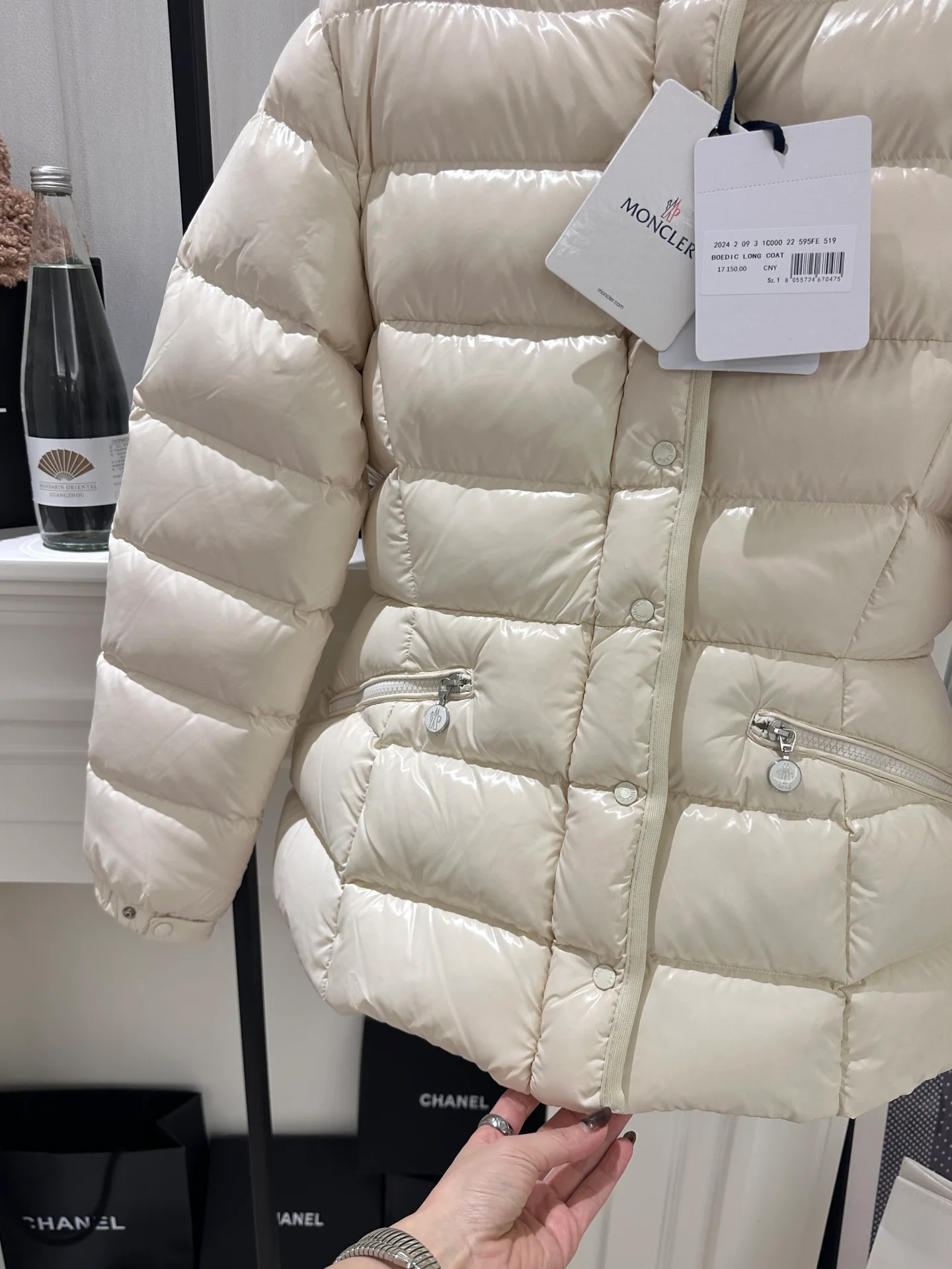 Куртки И Пуховики Женские Moncler 3475879