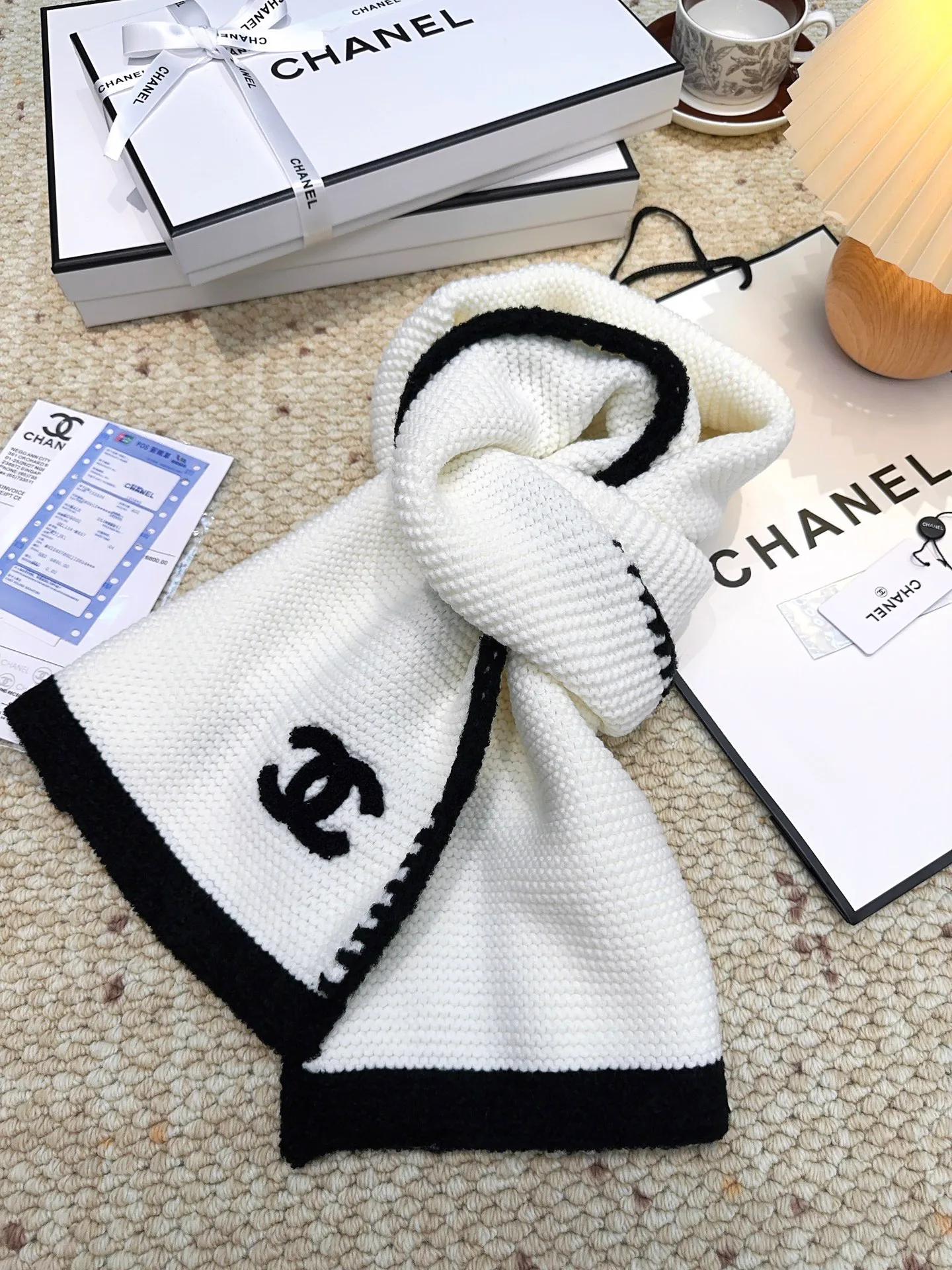 Шарфы Chanel 18105411