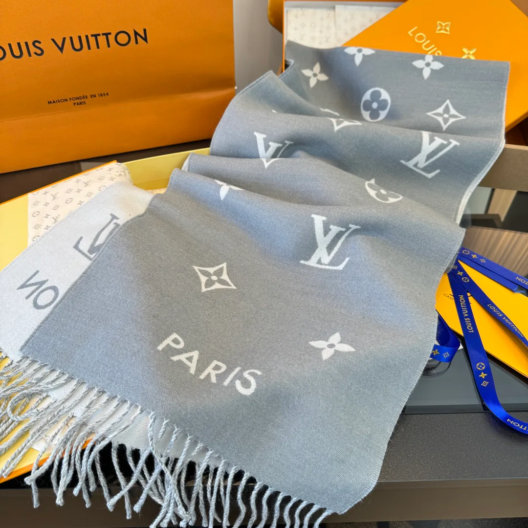 Шарфы Louis Vuitton 17827502