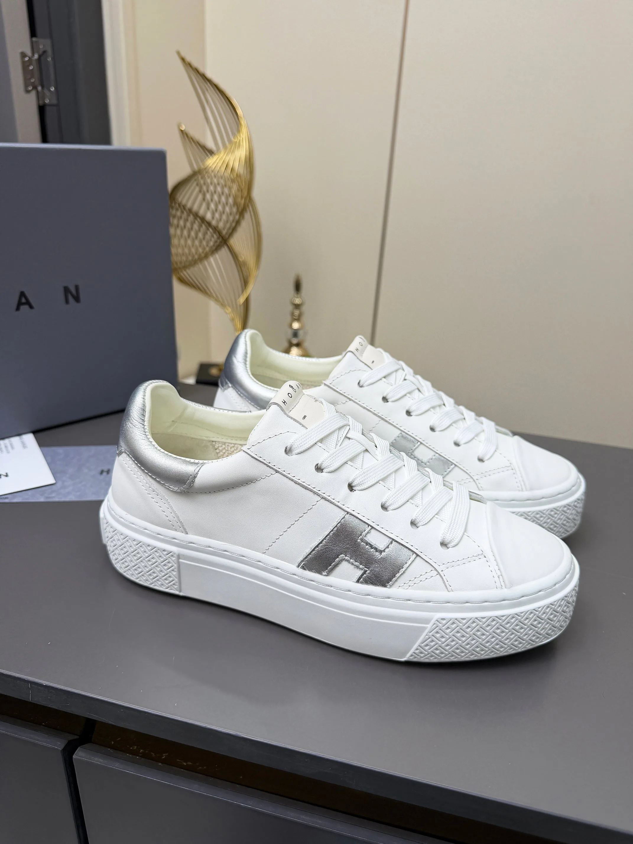 Кеды Женские Hogan 11602270