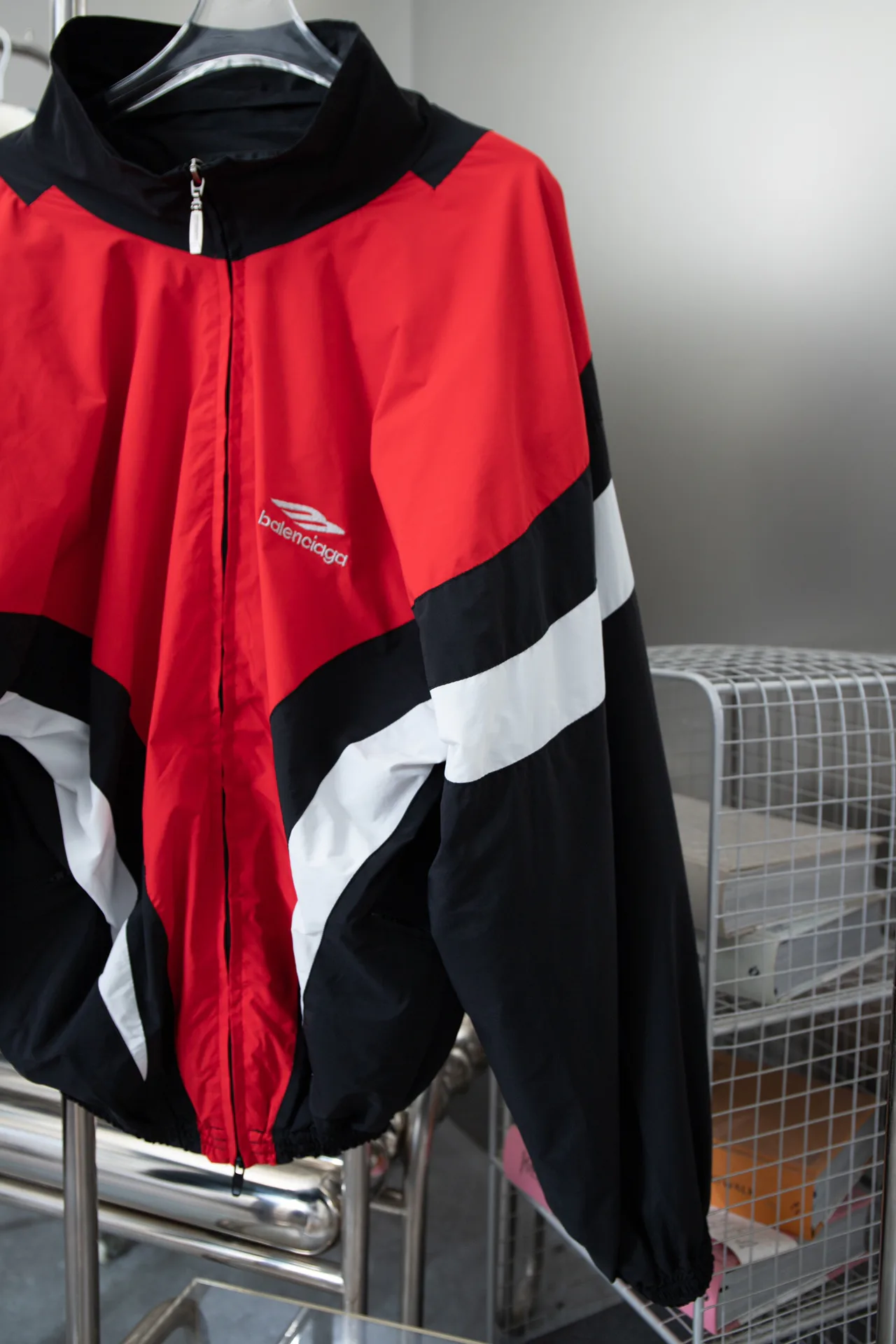 Куртки И Пуховики Мужские Balenciaga 23399