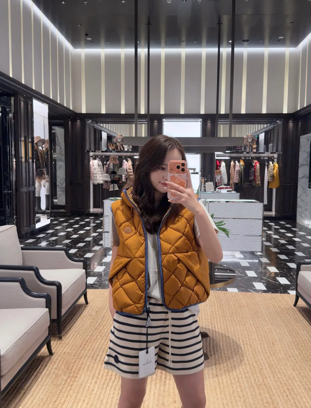Жилеты Женские Moncler 18760349