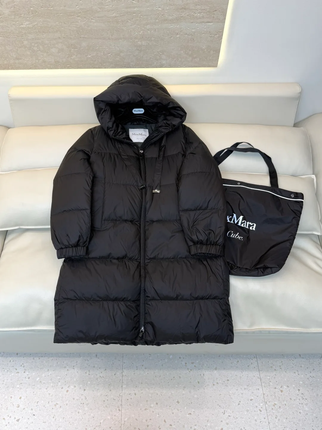 Куртки И Пуховики Женские Max Mara 17917329