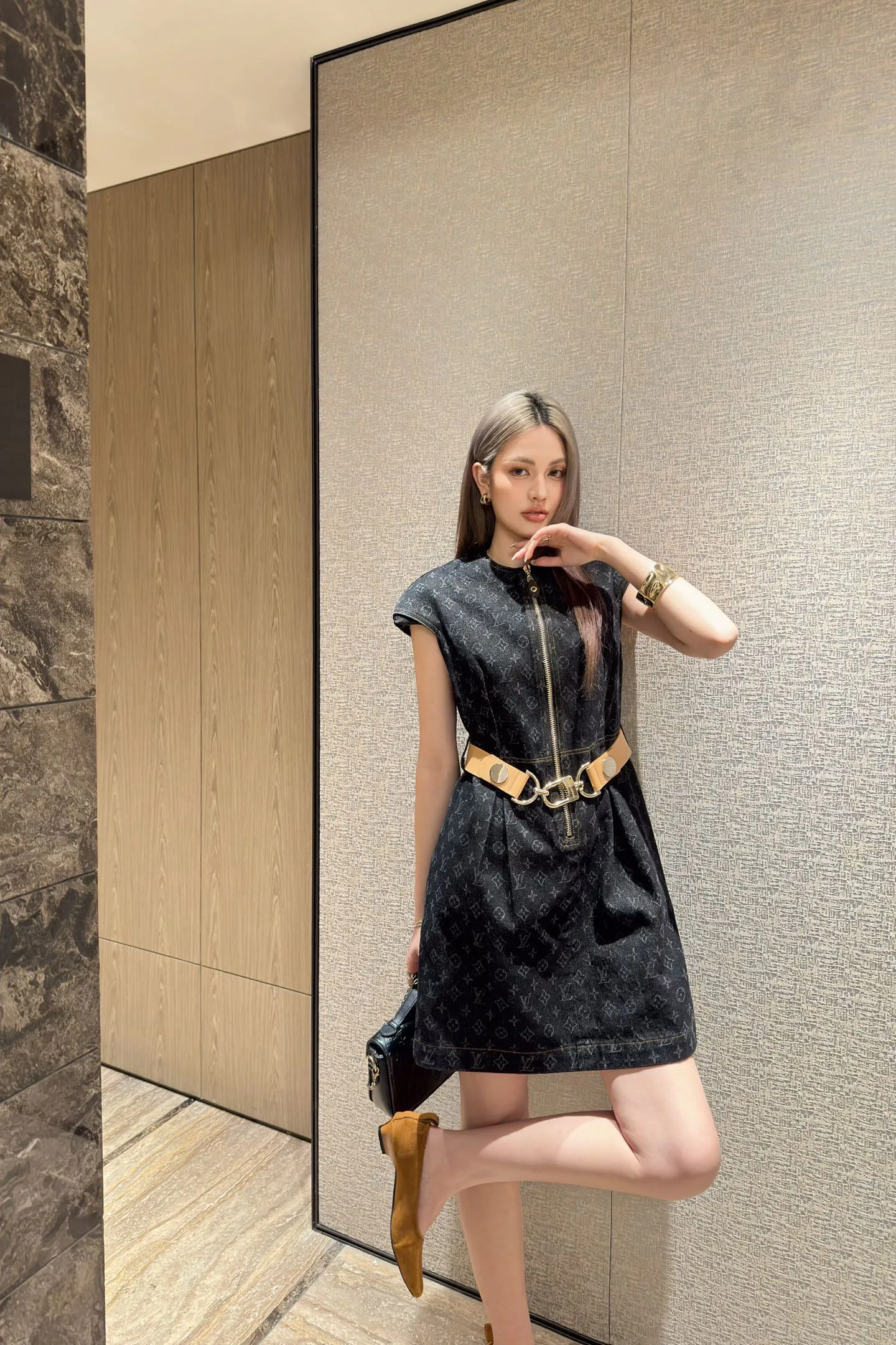 Платья Женские Louis Vuitton 24748