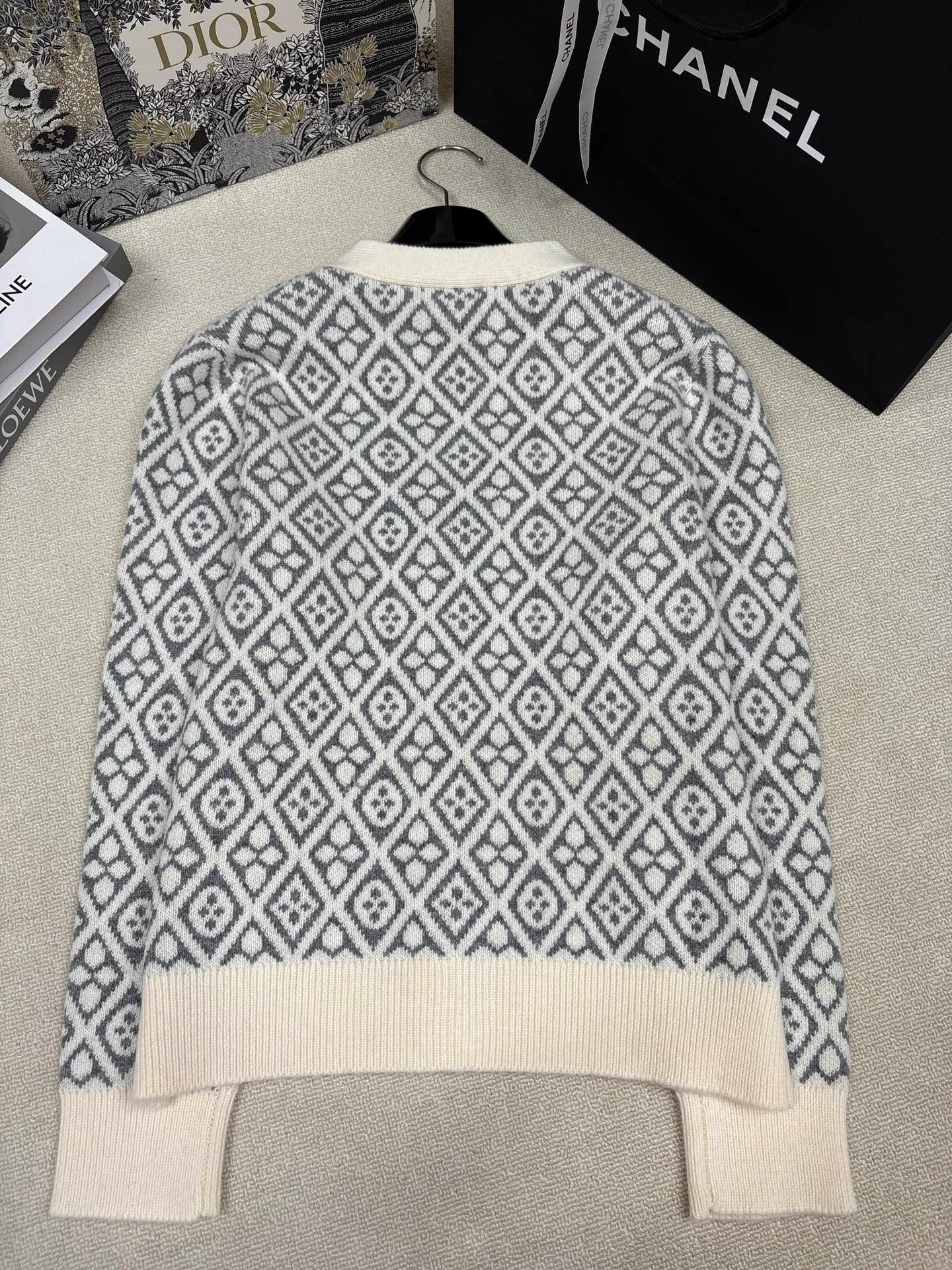 Джемперы И Свитеры Женские Louis Vuitton 17429451