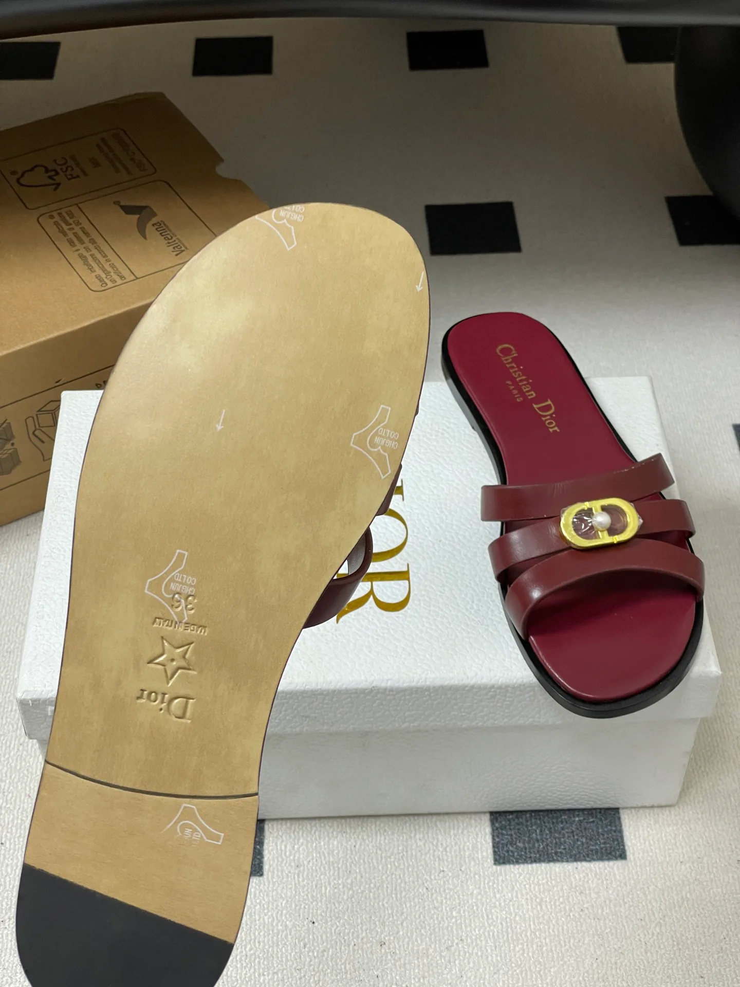 Шлепанцы Женские Christian Dior 300691