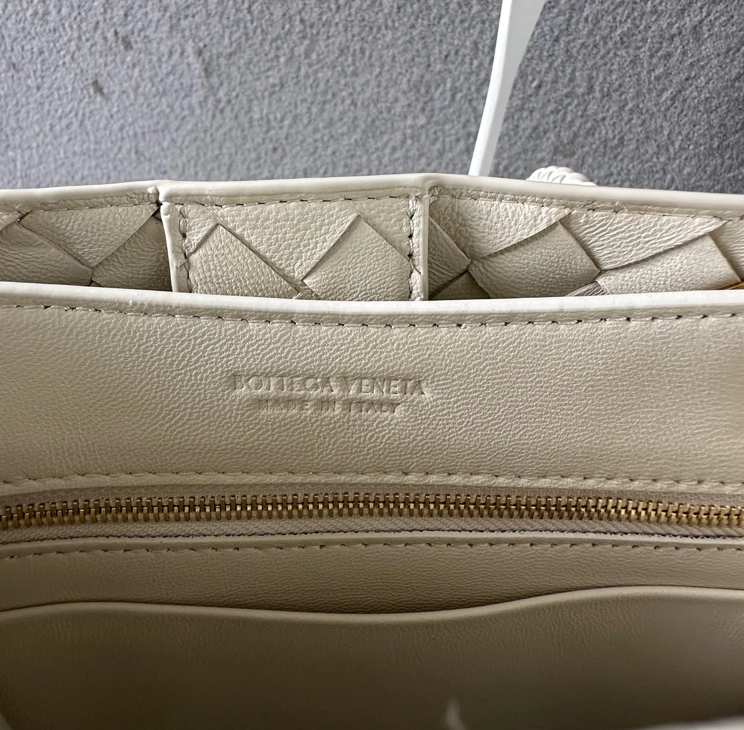Классические Сумки Женские Bottega Veneta 16940512