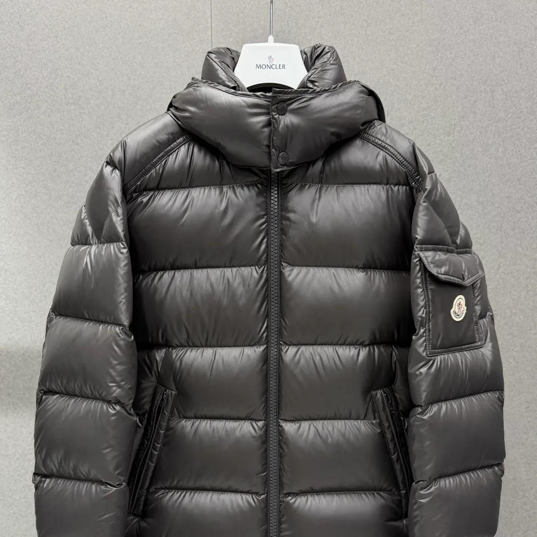 Куртки И Пуховики Мужские Moncler 17391878