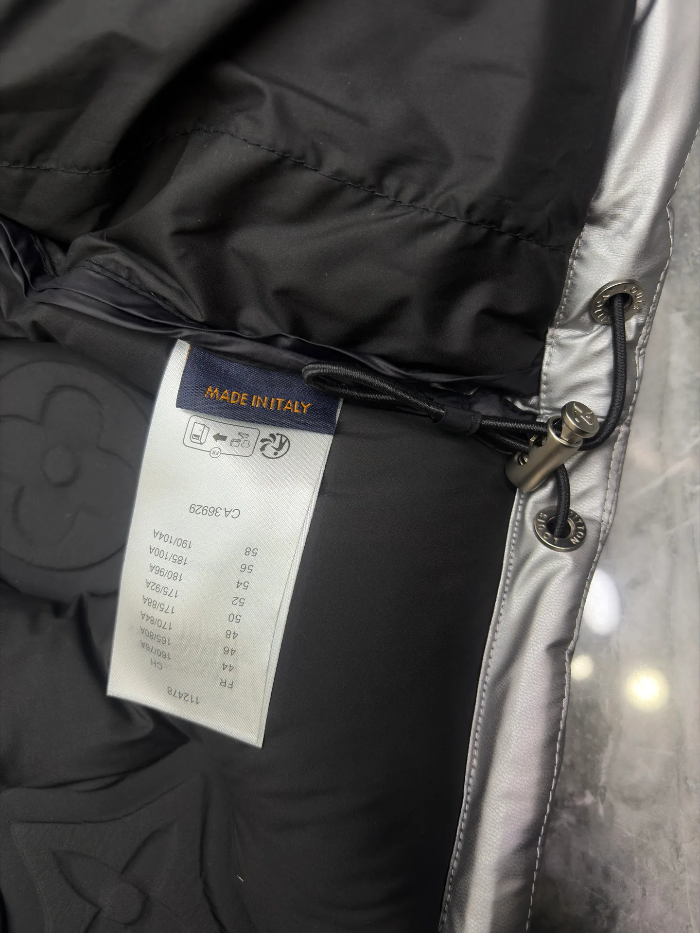 Куртки И Пуховики Мужские Louis Vuitton 17568664