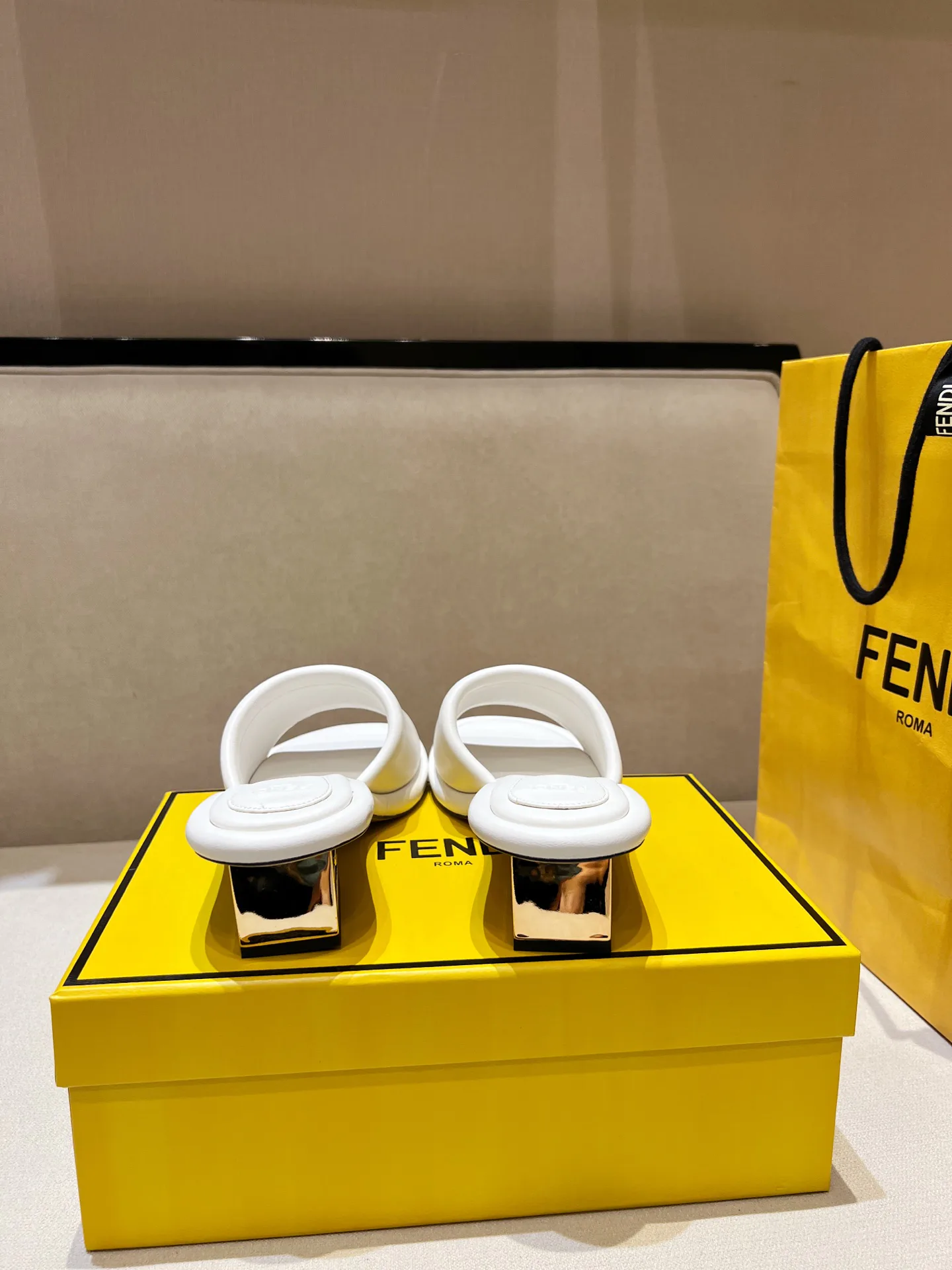 Туфли Женские Fendi 11156792