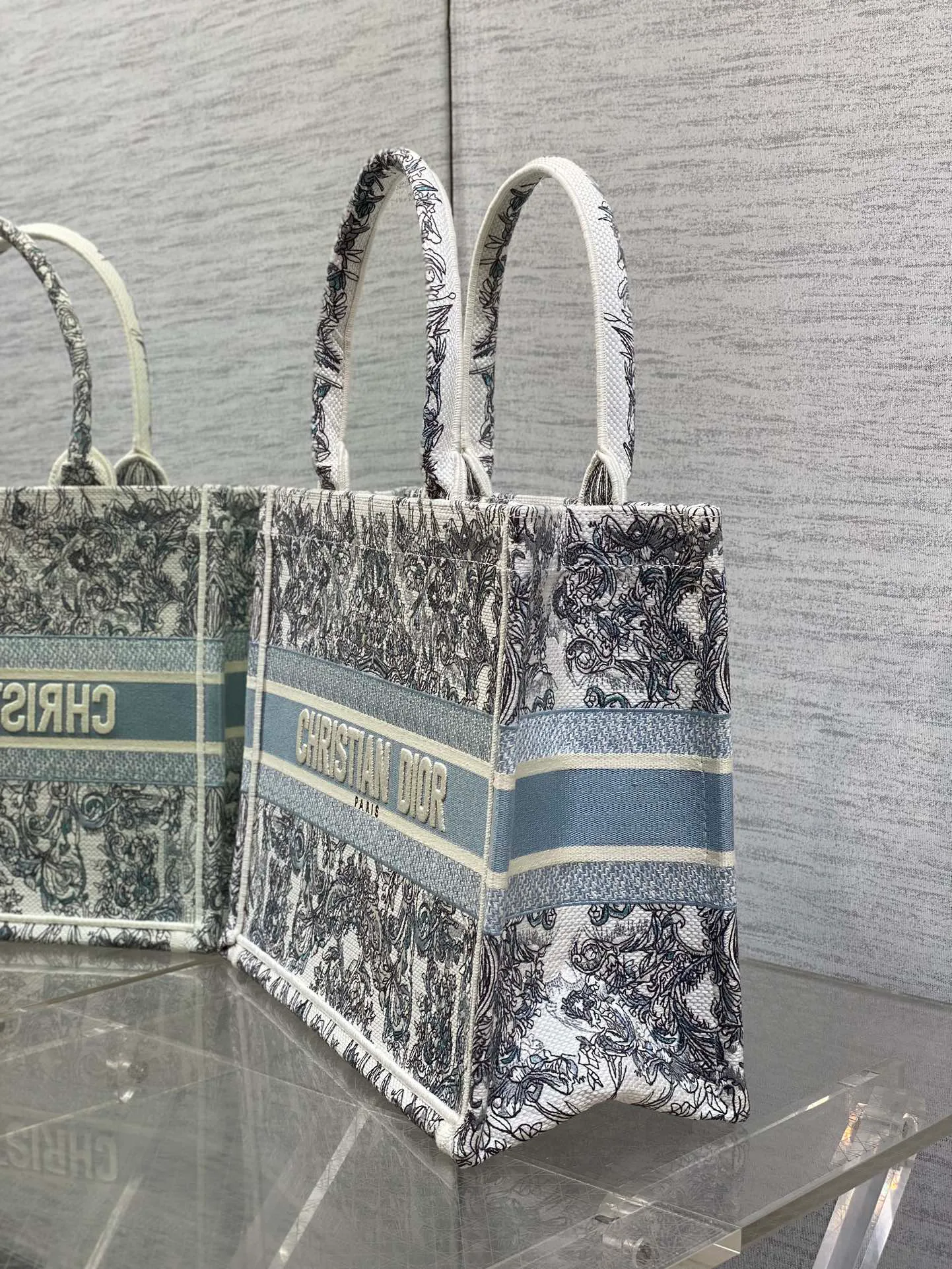 Классические Сумки Женские Christian Dior 11224083