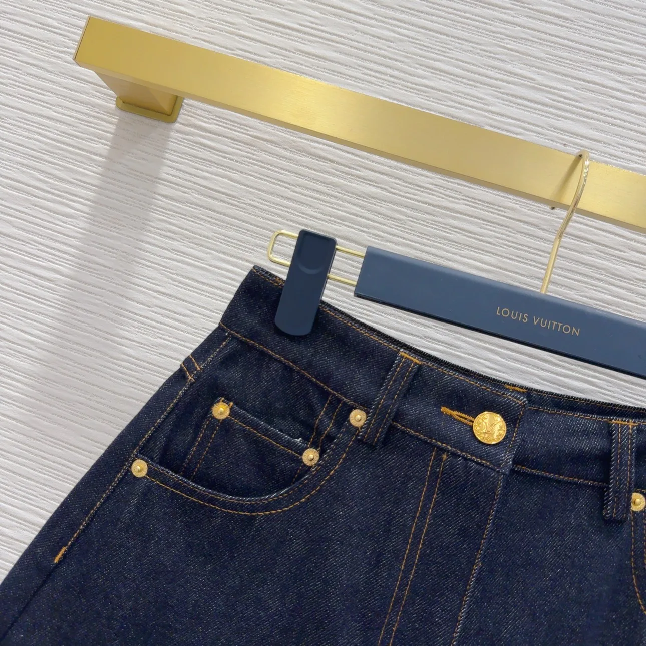 Шорты Женские Louis Vuitton 11443948