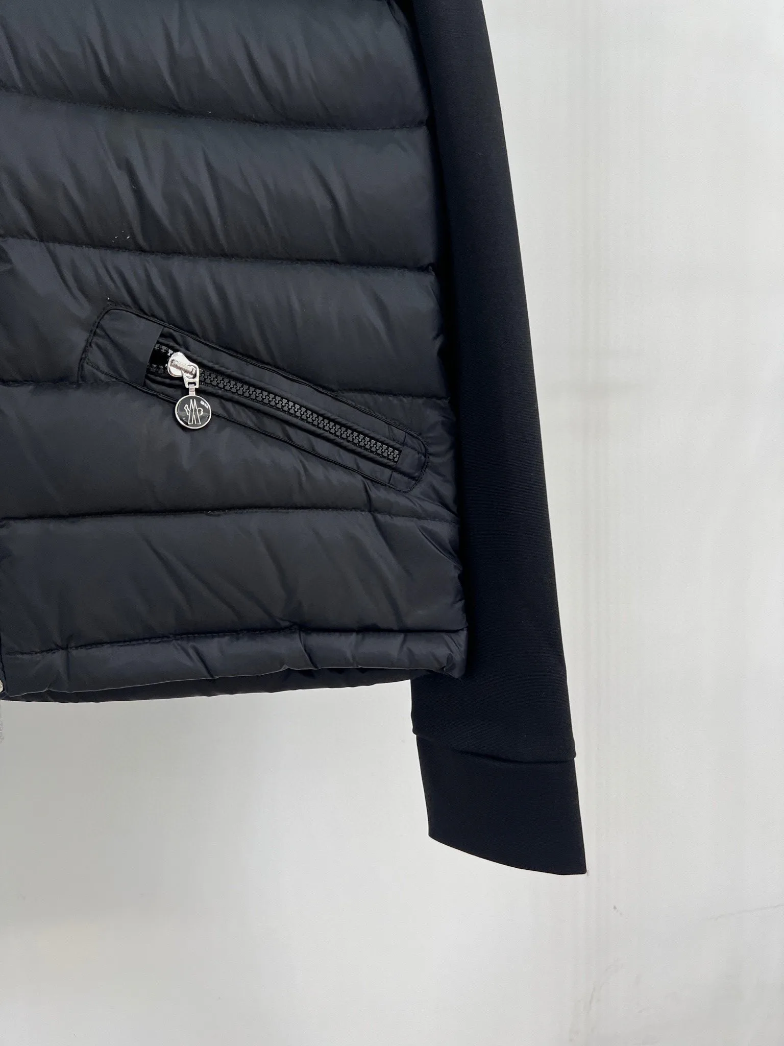 Куртки И Пуховики Женские Moncler 18416232