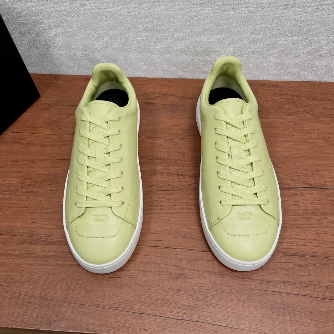 Кроссовки Мужские Prada 19555392