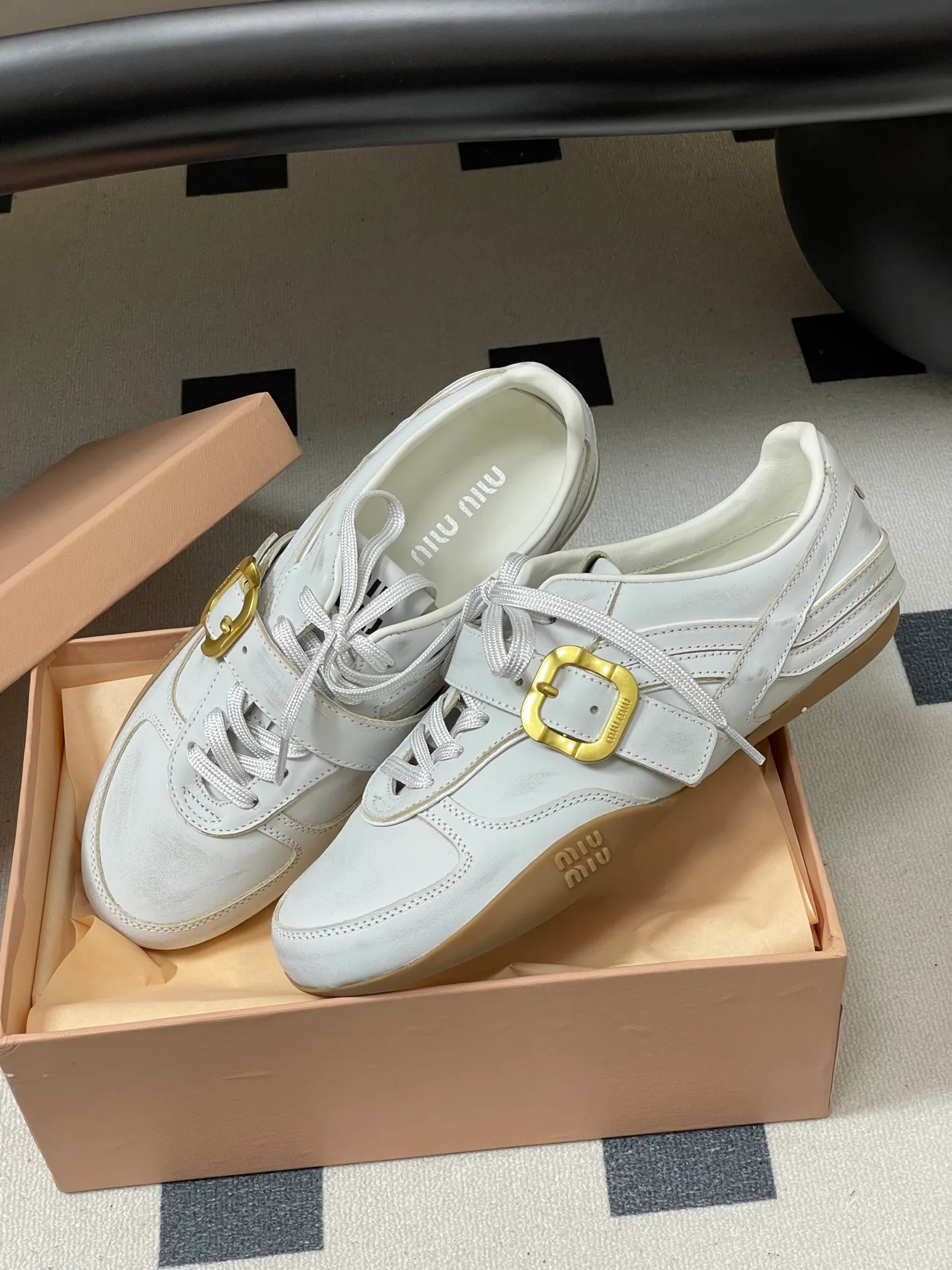 Кроссовки Женские Miu Miu 11409858