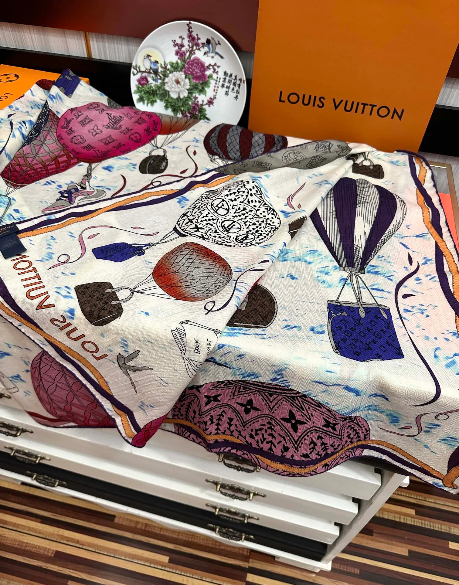 Платки Louis Vuitton 1490206