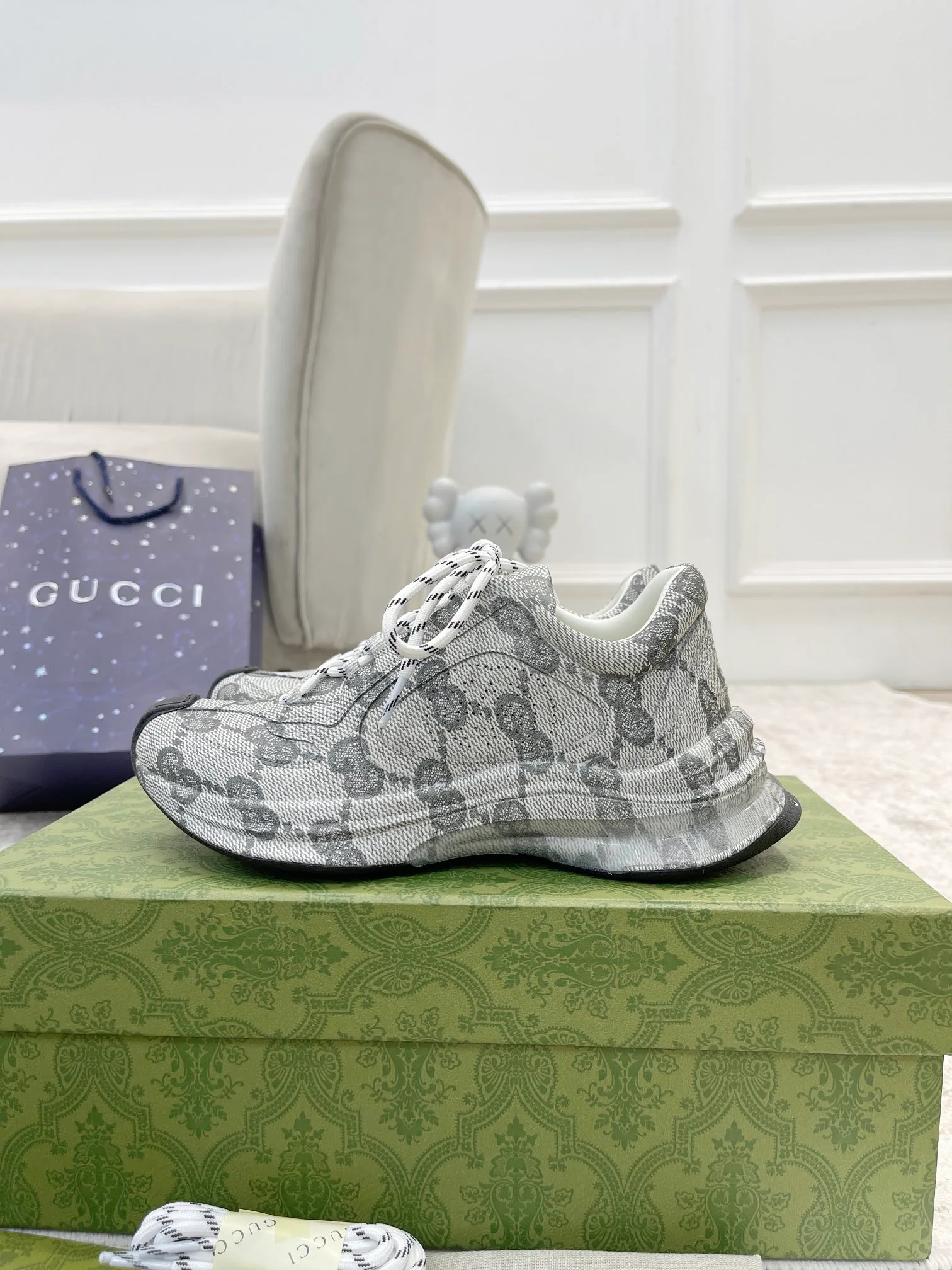 Кроссовки Женские Gucci 9627