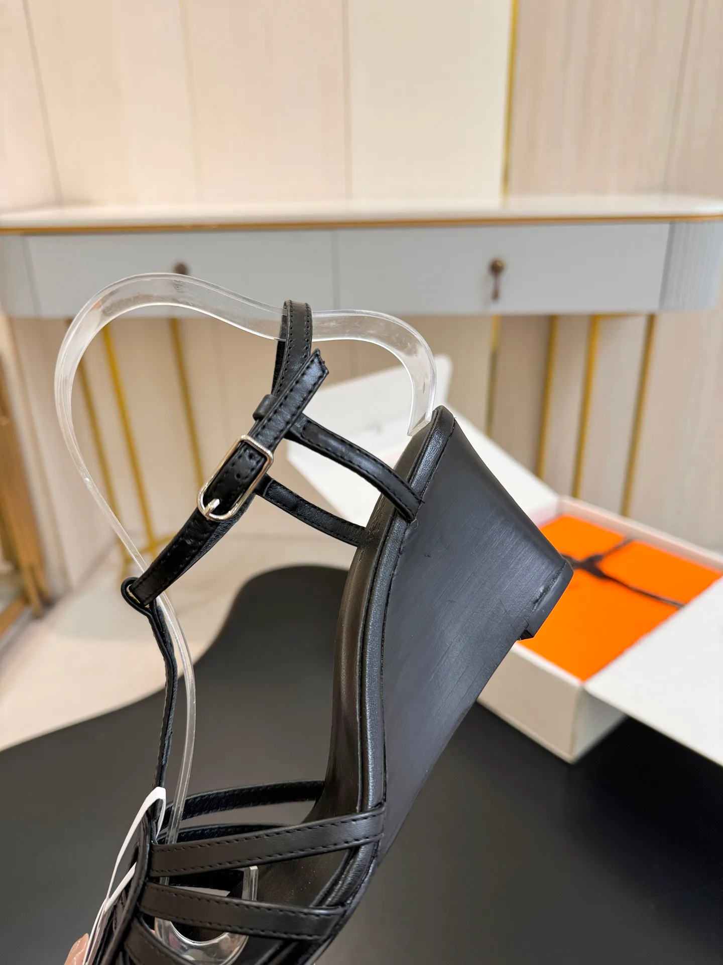 Босоножки Женские Hermes 17617903