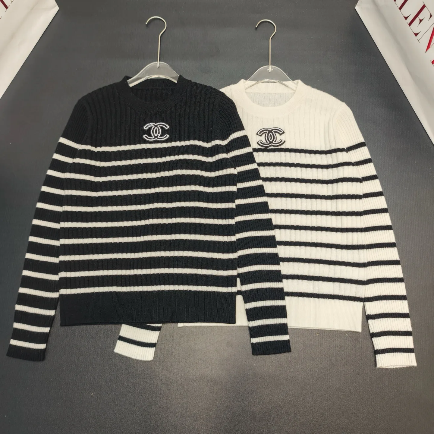Джемперы И Свитеры Женские Chanel 18727307