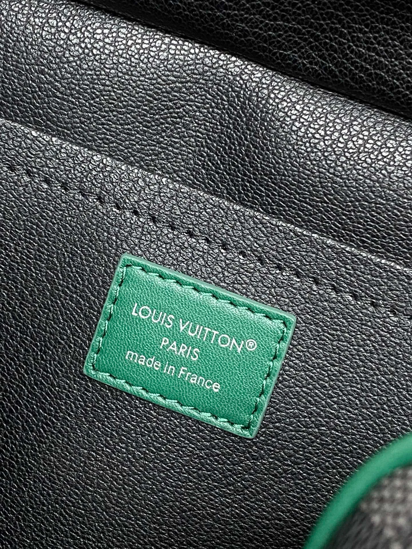 Сумки На Ремне Женские Louis Vuitton 1598009