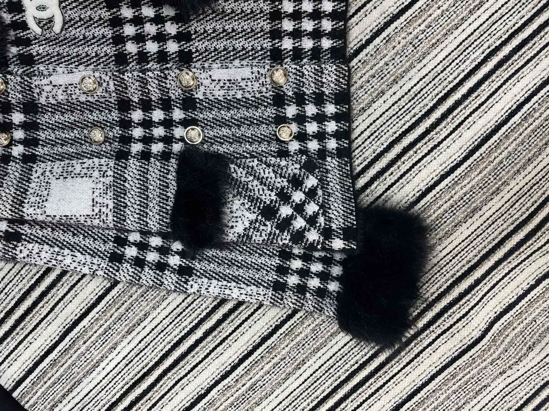 Куртки И Пуховики Женские Chanel 952945