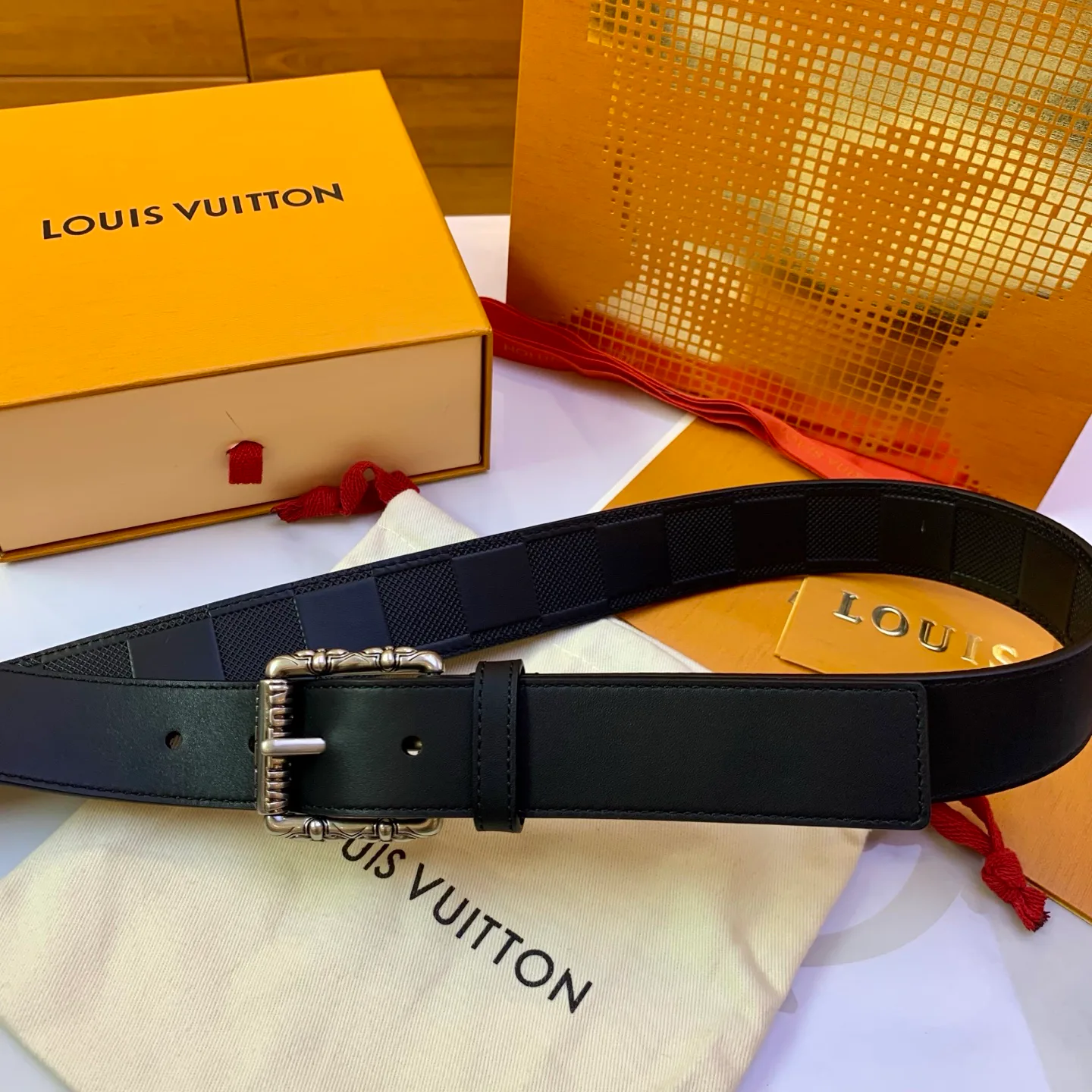 Ремни Louis Vuitton 17638913