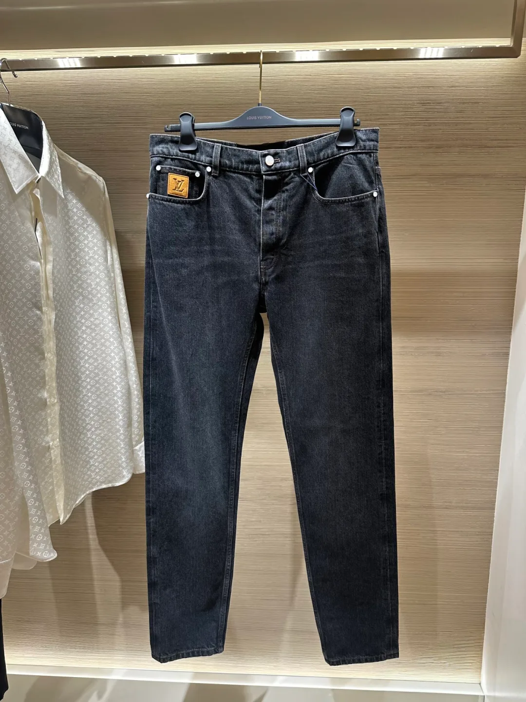 Джинсы Мужские Louis Vuitton 17480564