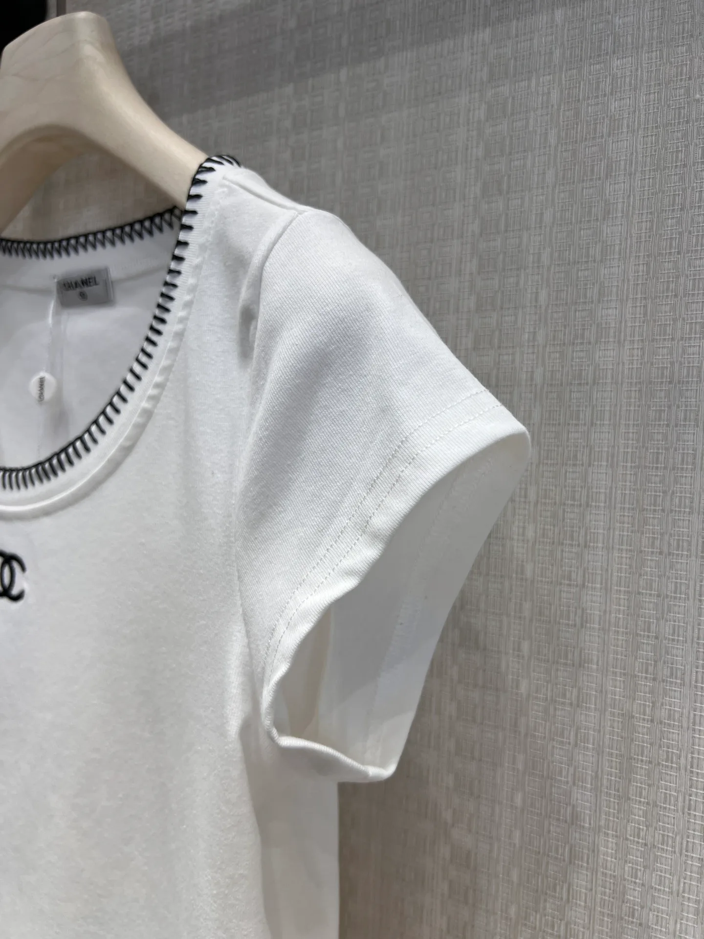 Футболки Женские Chanel 11165818