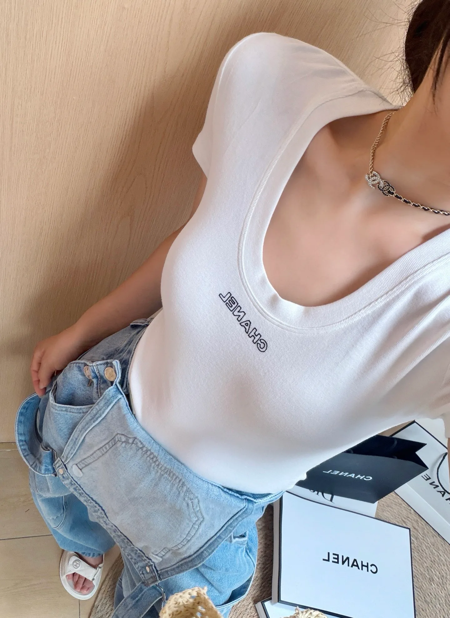 Футболки Женские Chanel 12592755