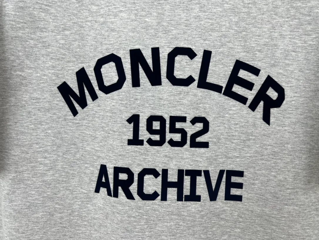 Футболки Женские Moncler 32812