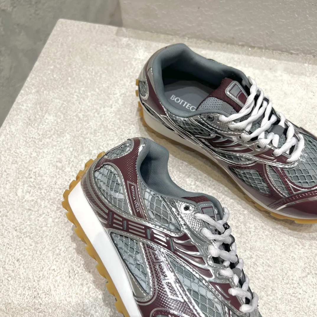 Кроссовки Женские Bottega Veneta 11565950