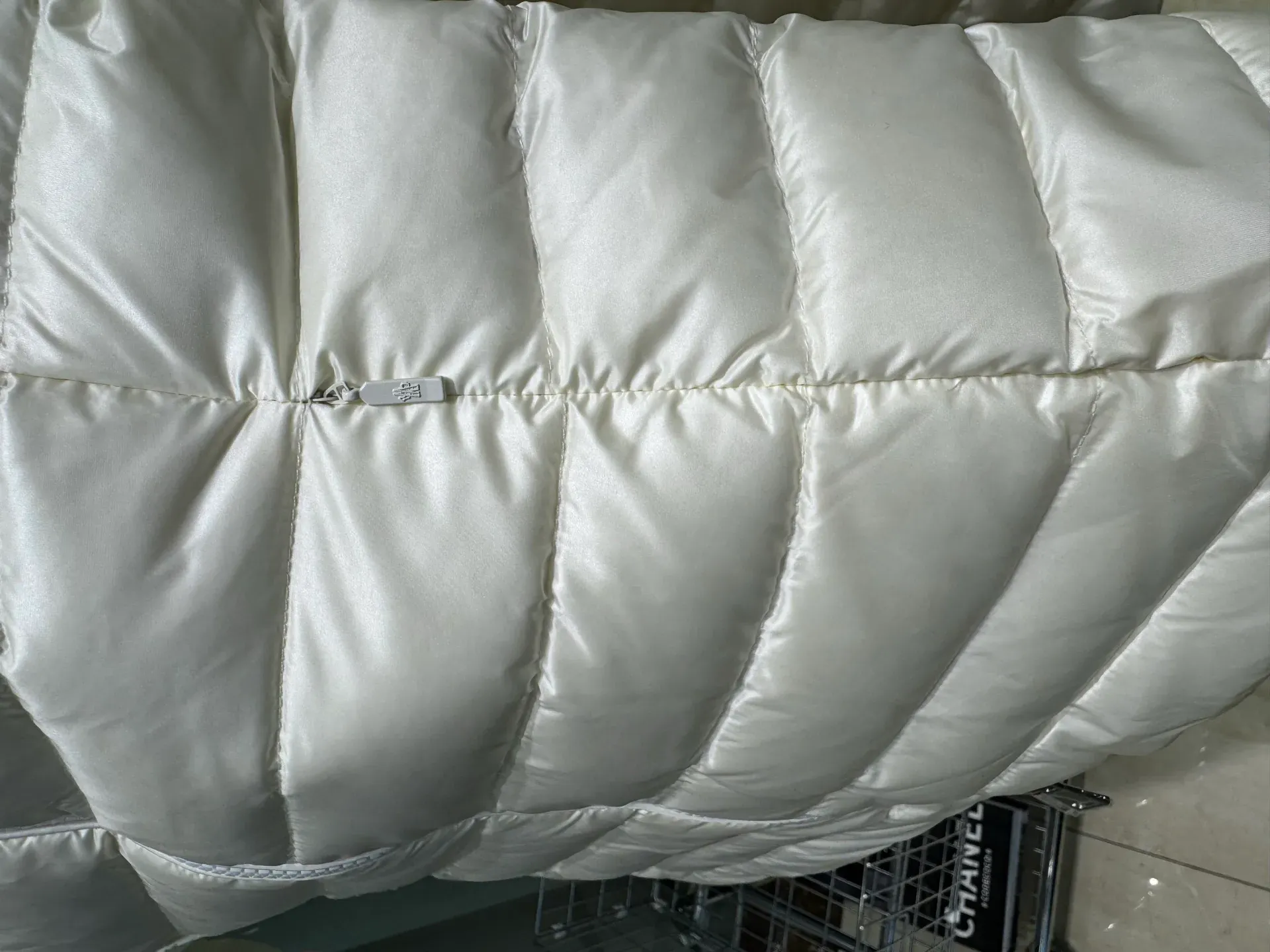 Куртки И Пуховики Женские Moncler 1223249