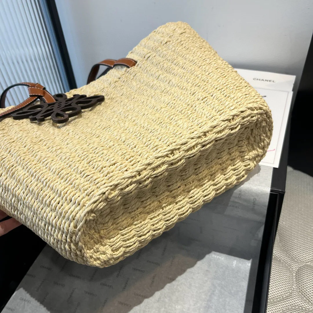 Классические Сумки Женские Loewe 11633340