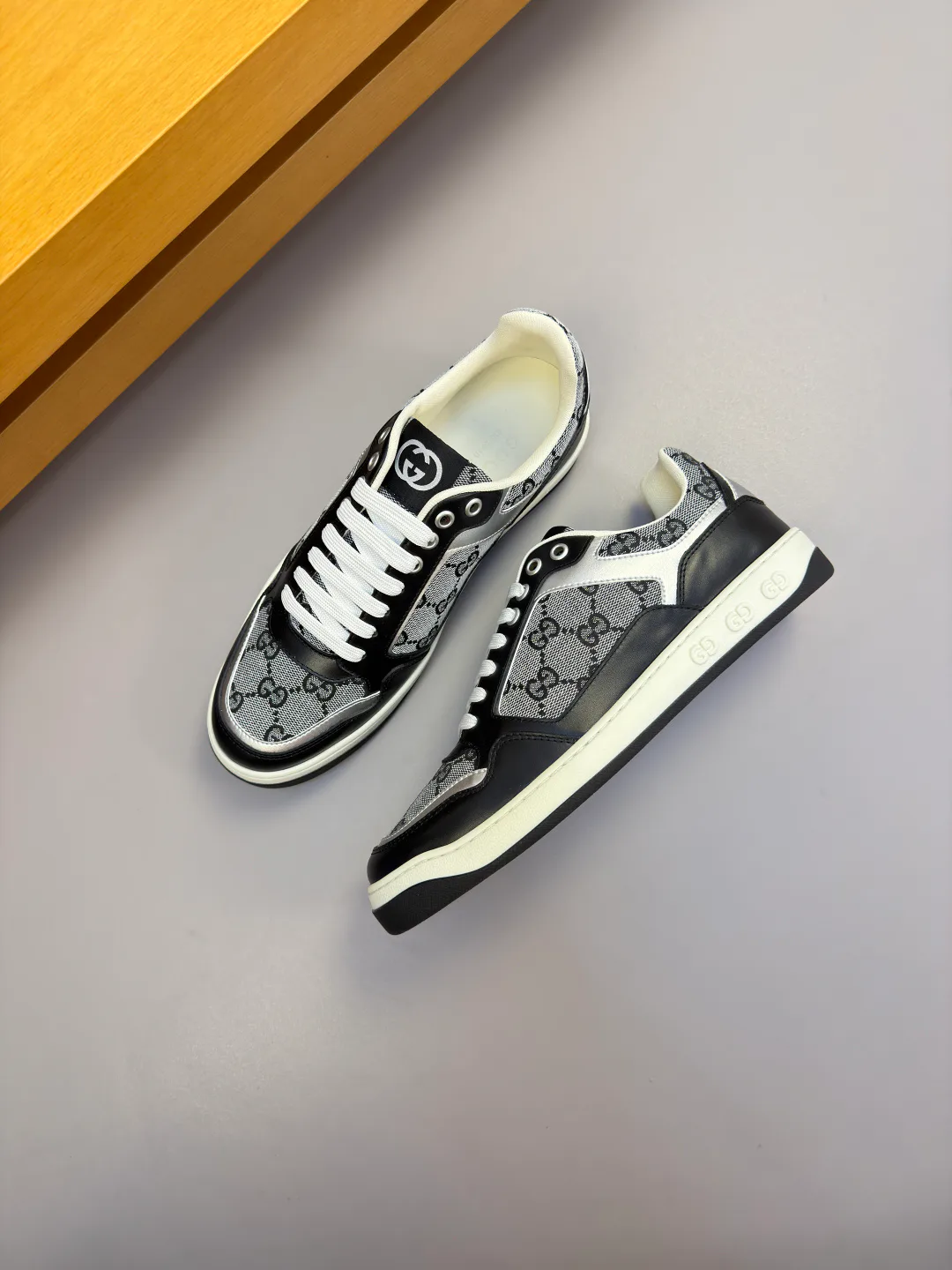 Кроссовки Мужские Gucci 18142457