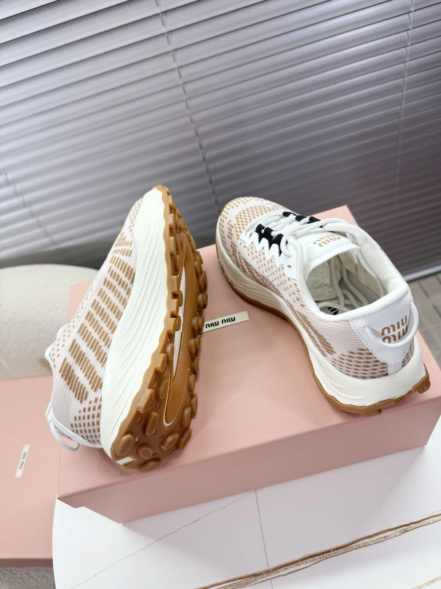 Кроссовки Женские Miu Miu 4086906