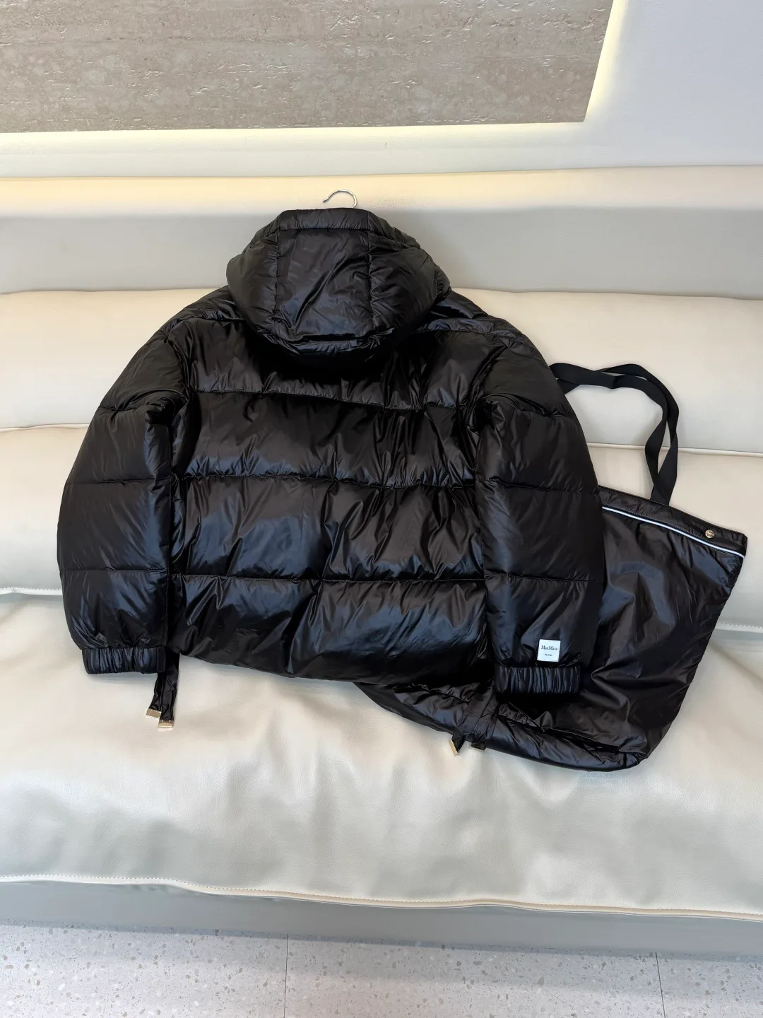 Куртки И Пуховики Женские Max Mara 19681158