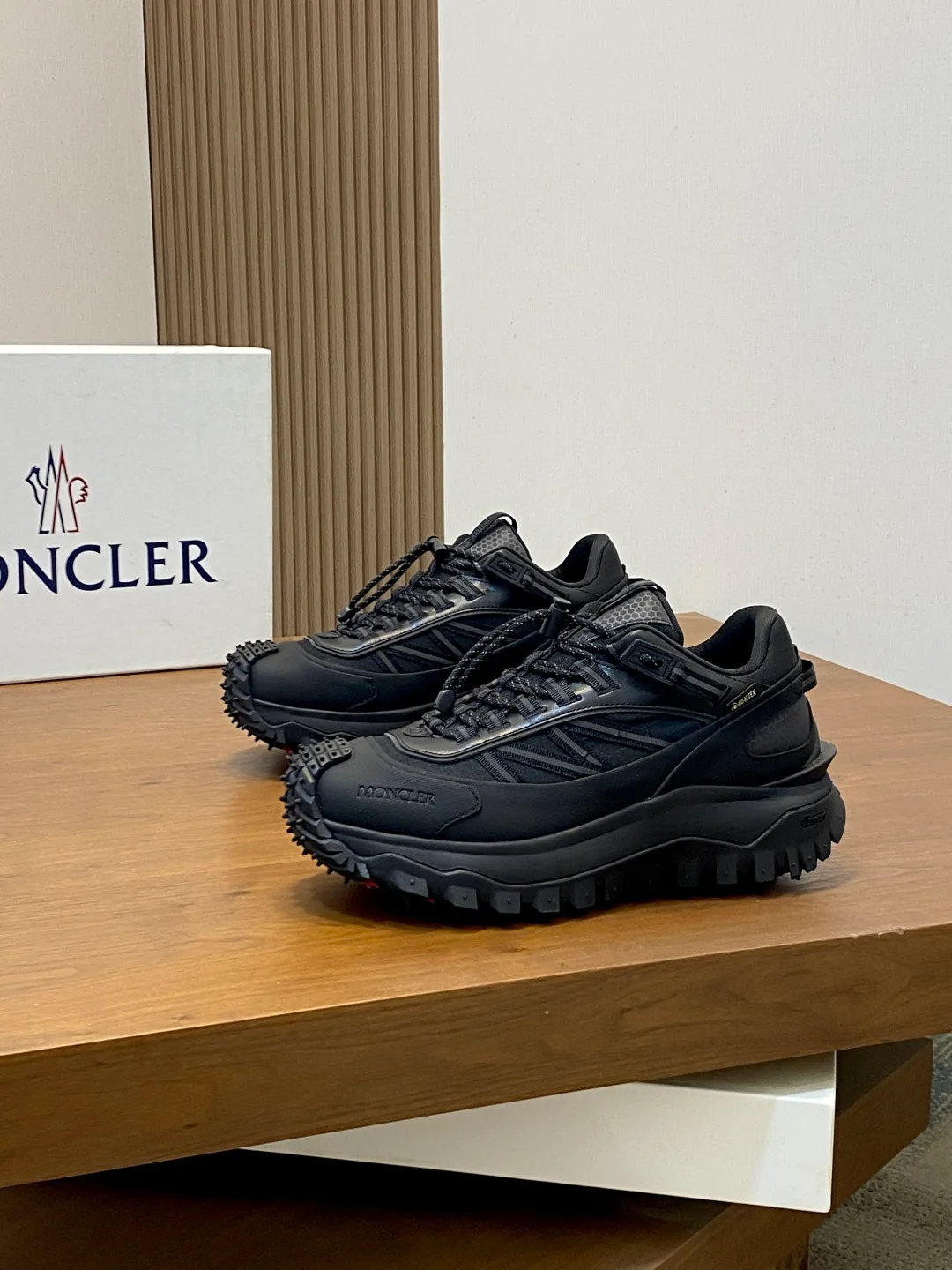 Кроссовки Мужские Moncler 19458649