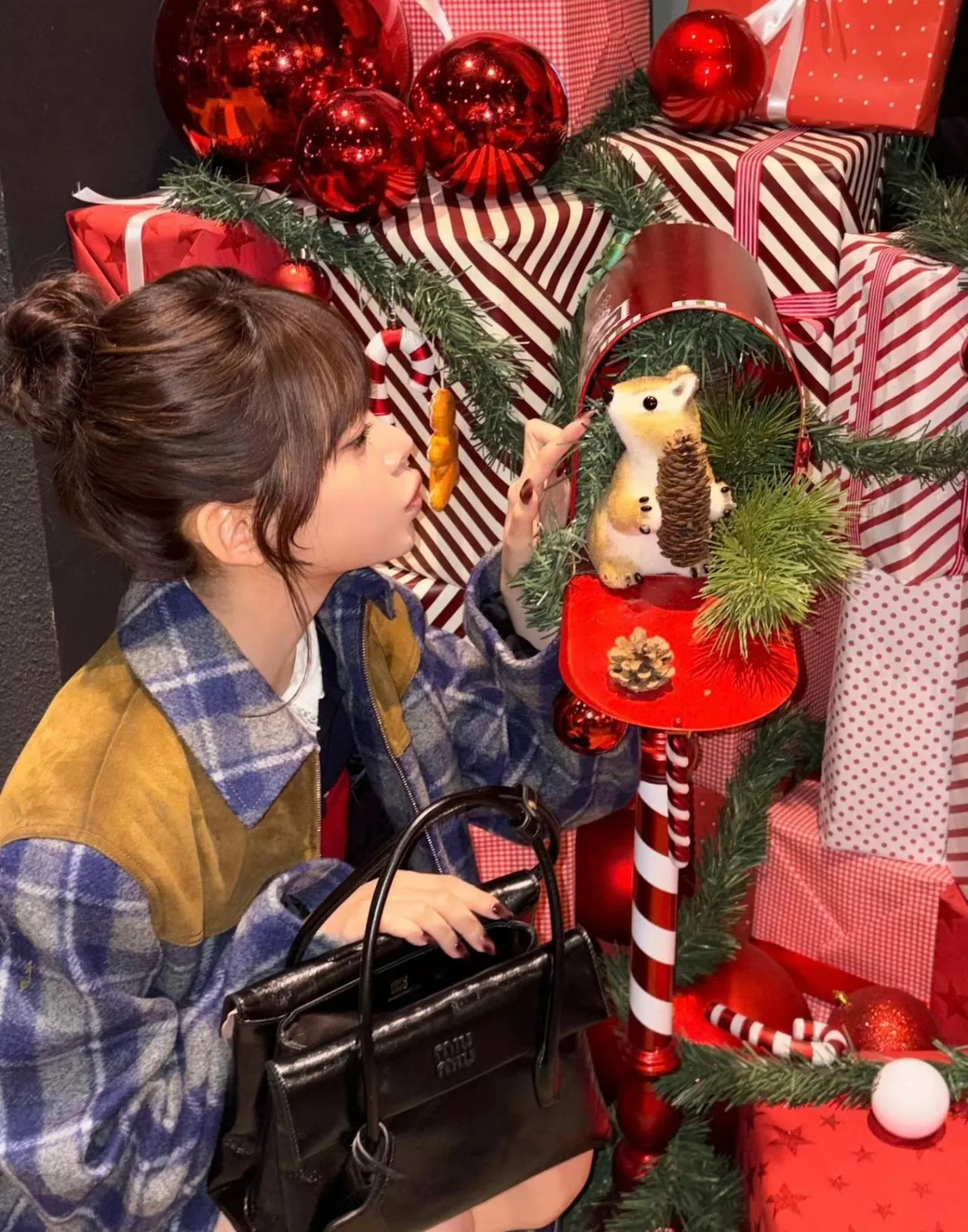 Куртки И Пуховики Женские Miu Miu 5022169