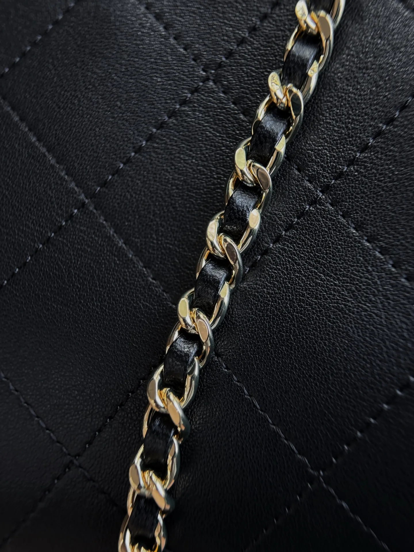 Классические Сумки Женские Chanel 17364627